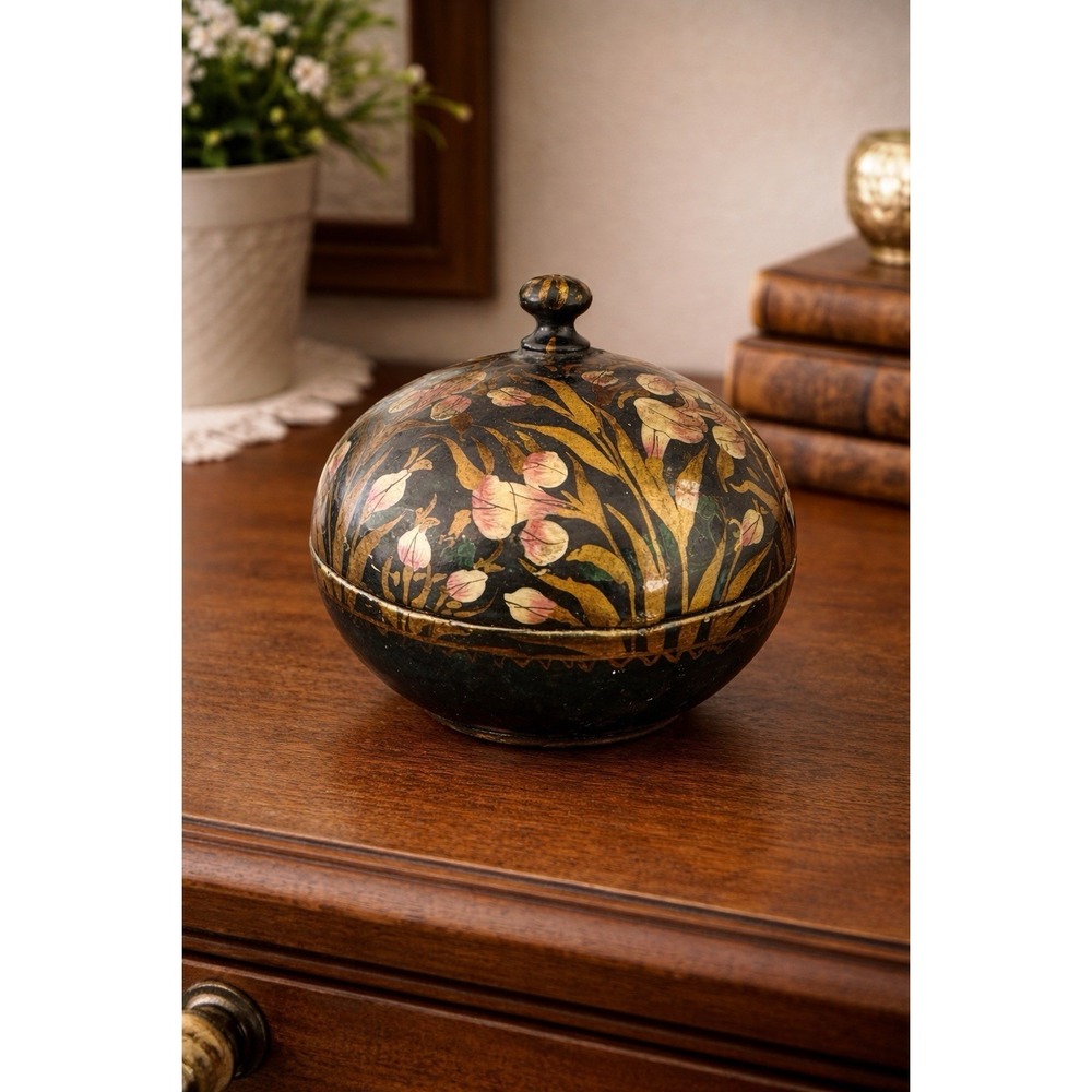 Vintage Hand-Painted Kashmiri Papier-Mâché Lidded Bowl Floral‎ Design